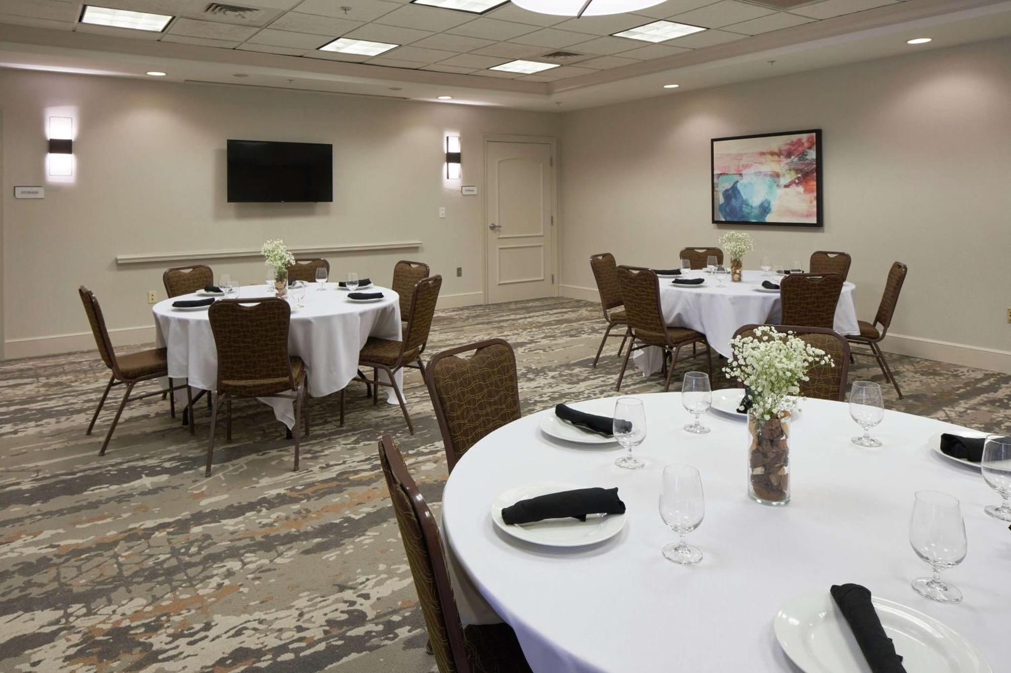Hilton Garden Inn Evansville Exterior foto