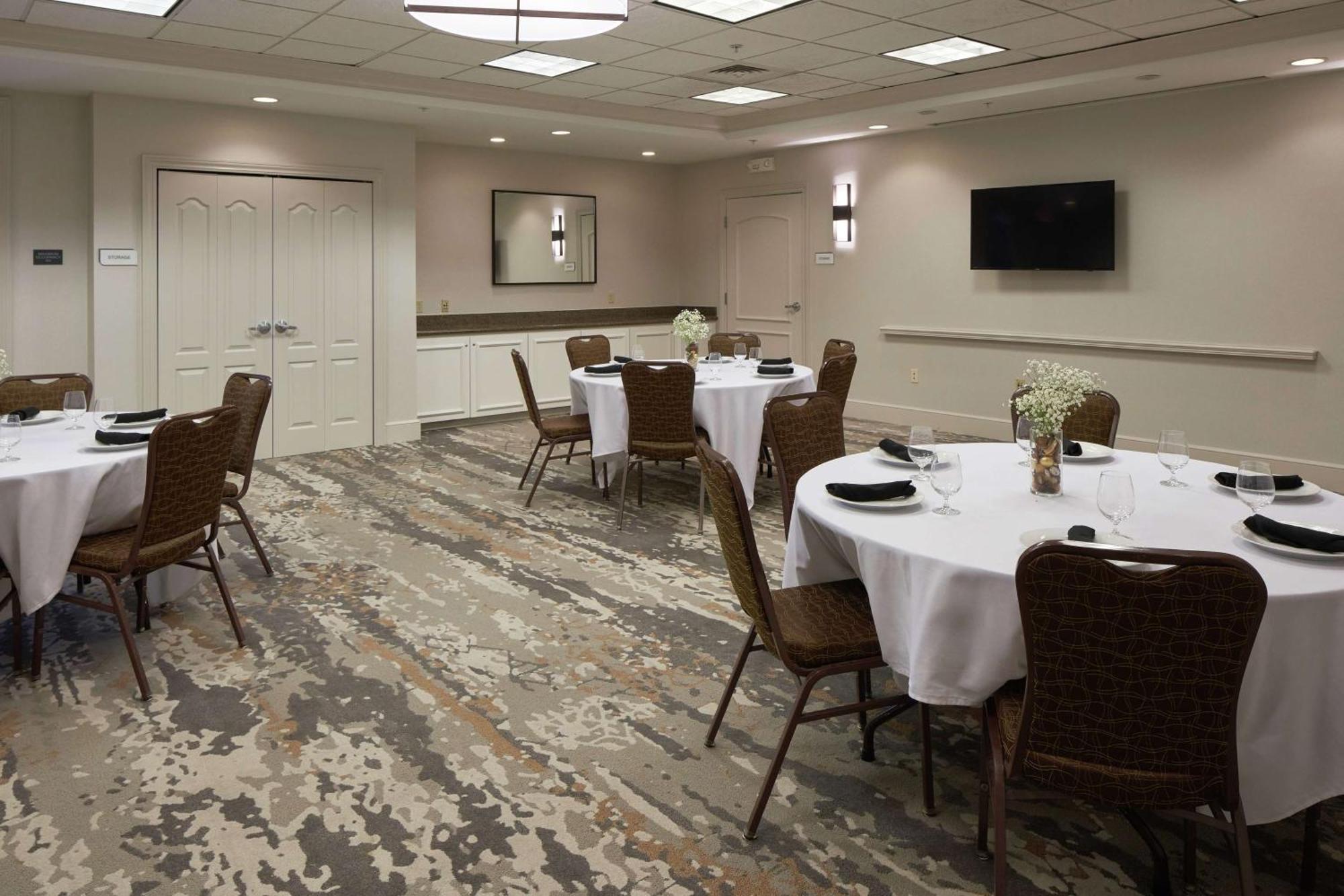 Hilton Garden Inn Evansville Exterior foto
